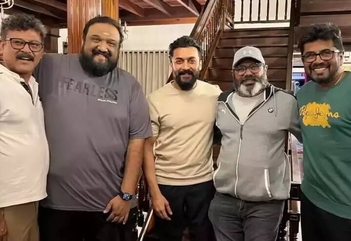 இயக்குநர் சிறுத்தை சிவா இயக்கத்தில் நடிகர் சூர்யா நடித்திருக்கும் திரைப்படம் 'கங்குவா'. இது நடிகர் சூர்யாவின் 42வது திரைப்படம்.