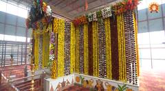 Ram Mandir: अयोध्या में रामलला सरकार की उतारी गई आरती, 56 भोग का चढ़ाया प्रसाद