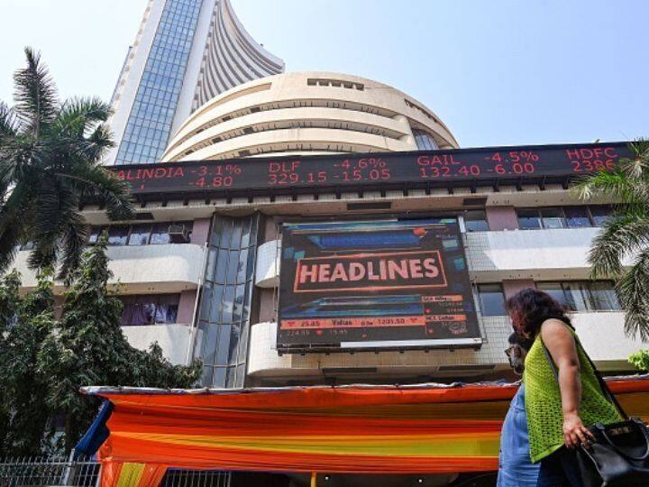 Stock Market Today BSE Sensex Rises Marginally NSE Nifty Around 21650 Amid Volatility Reliance Gains 2.5% Stock Market Today: Sensex Rises Marginally; Nifty Around 21,650 Amid Volatility. Reliance Gains 2.5%