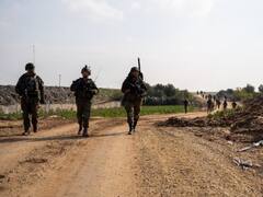 इजरायली सेना ने पहले मारी गोली, फिर कार से रौंदा, वीडियो में कैद हुई दरिंदगी, पढ़ें युद्ध से जुड़े बड़े अपडेट