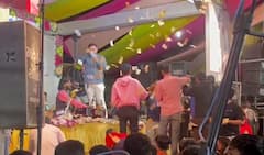 Dayro: વિજય ગઢવીના ડાયરામાં રંગત, સોનલ માંના ડાયરા મહોત્સવમાં ઉડ્યા લાખો રૂપિયા, તસવીરોમાં જુઓ માહોલ