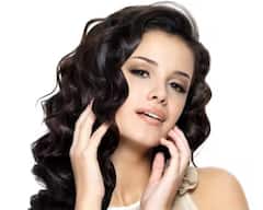 Hair Care : नैसर्गिक पद्धतीने केसाला करा डाय, चमकदार आणि सुंदर ठेवण्यासाठी फायदेशीर