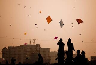 Pole Kite Festival 2024: Uttarayan terrace demand hike due to uttarayan  festival in ahmedabad, read the single day rate | Ahmedabad: ઉત્તરાયણમાં  અમદાવાદની પોળોના ધાબાઓનો ભાવ ઉંચકાયો, એક જ દિવસનું ...
