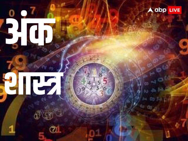 Shani Dev: साल 2024 की शुरुआत हो चुकी है. साल 2024 में विशेषतौर पर इस मूलांक को रहना होगा बहुत ज्यादा सर्तक, शनि देव की नजर इस मूलांक वालों के काम बिगाड़ सकती हैं.