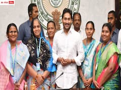 'జగనన్న తోడు పథకం దేశానికే ఆదర్శం' - వారి ఖాతాల్లో డబ్బులు జమ చేసిన సీఎం జగన్