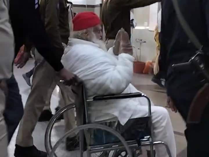 Rajasthan Asaram health unwell once again in jail admitted to Jodhpur AIIMS after chest pain ANN Rajasthan: जेल में आसाराम की एक बार फिर बिगड़ी तबीयत, सीने में दर्द के बाद जोधपुर AIIMS में भर्ती