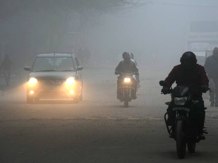 Delhi Weather Forecast: मौसम विभाग के मुताबिक, शुक्रवार को 2018 के बाद से इस तारीख को सबसे कम तापमान रहा. मौसम विभाग ने शनिवार (13 जनवरी) को लेकर अनुमान जताया.