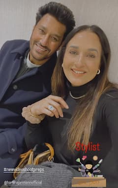 Harbhajan Mann: ਹਰਮਨ ਕੌਰ ਨੇ ਪਤੀ ਹਰਭਜਨ ਮਾਨ ਨਾਲ ਰੋਮਾਂਟਿਕ ਤਸਵੀਰਾਂ ਕੀਤੀਆਂ ਸ਼ੇਅਰ, ਫੈਨਜ਼ ਕਰ ਰਹੇ ਪਿਆਰ ਦੀ ਬਰਸਾਤ