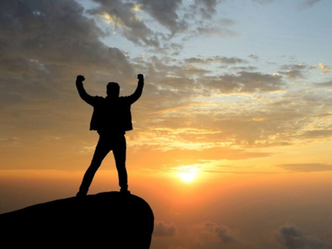 Success Tips marathi news these people dont get discouraged even after failure know the basic mantra of success Success Tips : 'असे' लोक अपयशानंतरही निराश होत नाहीत, यशाचा मूळ मंत्र जाणून घ्या