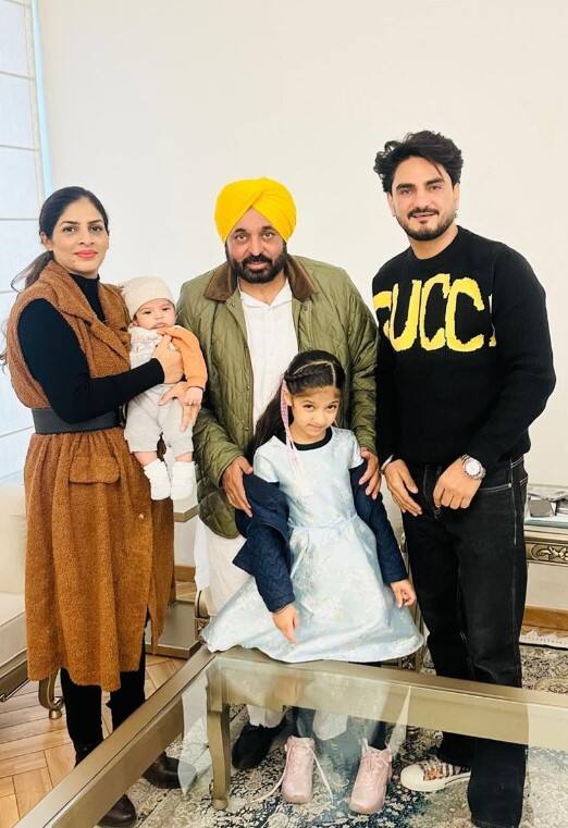 CM ਮਾਨ ਨੇ ਕੁਲਵਿੰਦਰ ਬਿੱਲਾ ਦੇ ਪੁੱਤਰ 'ਤੇ ਲੁਟਾਇਆ ਪਿਆਰ