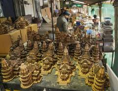 Ram Mandir: 40 लाख दीपों से बन रही भगवान राम की योद्धा वाली तस्वीर, मेहमानों के लिए खास लड्डू, तस्वीरों में देखें प्राण-प्रतिष्ठा की तैयारियां