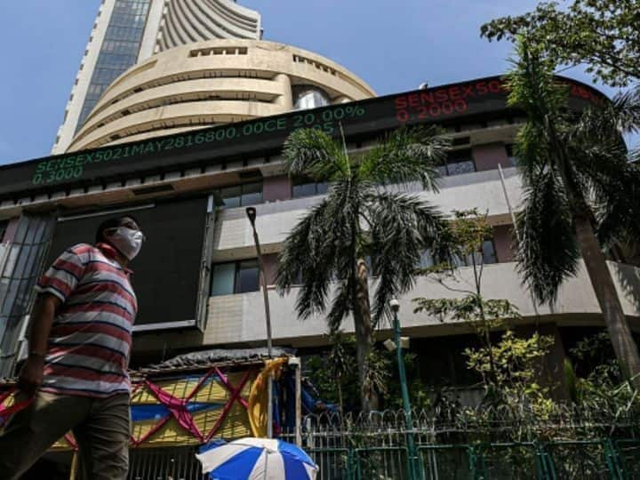 Stock Market At New High BSE Sensex Soars 847 Points NSE Nifty Around 21900 IT PSB Rally Infosys Up 7%