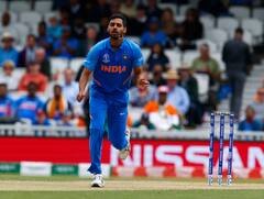 Bhuvneshwar Kumar: পাঁচে পাঁচ, বল হাতে সাড়া ফেললেন ভুবনেশ্বর, টি-২০ বিশ্বকাপের দলে জায়গা পাবেন?