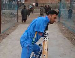 सचिन-विराट का दिव्यांग फैन, दोनों हाथ नहीं फिर भी करता है शानदार बैटिंग, पैर से करता है बॉलिंग, देखें तस्वीरें