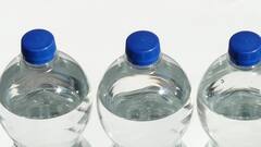 Plastic Bottled Water: প্লাস্টিকের বোতলে জল ? বিষ পান করছেন না তো ?