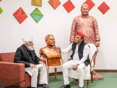 UP Politics: सपा की आपसी खटपट को खत्म करने पर अखिलेश यादव का जोर, इन तस्वीरों के जरिए दिया संदेश