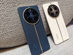 Realme 12 Pro की लॉन्च से पहले सामने आई तस्वीरें, देखिए कैसा होगा लुक और डिजाइन