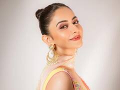 Rakul Preet Singh : இது கண்ணா இல்ல கரண்டா? ரகுல் ப்ரீத் சிங்கின் பளபளக்கும் க்ளிக்ஸ்!