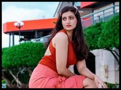 Hamsa Nandini photos : ఫ్లోరిడా వీధుల్లో హంస హొయలు!