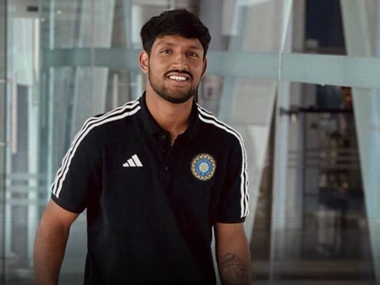 Dhruv Jurel News Who is Dhruv Jurel selected in India Test squad against England Dhruv Jurel: ఎవరీ ధ్రువ్‌ జురెల్‌? డైరెక్ట్‌గా టెస్టుల్లోకా?