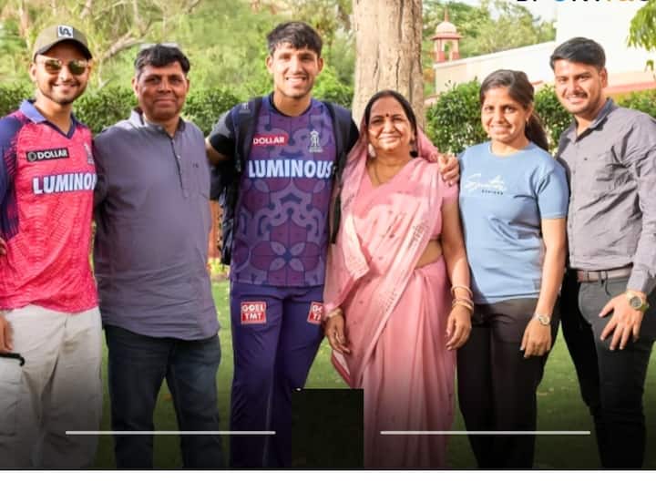 Dhruv Jurel Father And His Entire Family Shocked After Wicketkeeper Batter Selected For Indian Team Dhruv Jurel:  నా కోసం అమ్మ బంగారు గొలుసు అమ్మేసింది- ధృవ్ జురెల్
