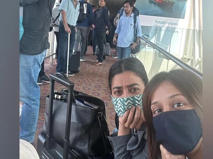 Actor Radhika Apte Locked In Airport For Hours No Access To washroom Water Radhika Apte : ரஜினி பட ஹீரோயினுக்கு இந்த கதியா? விமான நிலையத்தில் சிக்கி பல மணிநேரம் தவிப்பு.. நடந்தது என்ன?