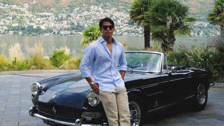 দেশের হয়ে কূটনৈতিক দূত হিসেবেও গুরুত্বপূর্ণ ভূমিকা রয়েছে প্রিন্স আব্দুল মতীনের।  ইনস্টাগ্রামেও লক্ষ লক্ষ অনুরাগী রয়েছে তাঁর। কেউ কেউ তাঁকে ‘জেমস বন্ড ০০৭’ নামেও অভিহিত করেন।  ছবি: ইনস্টাগ্রাম থেকে সংগৃহীত।