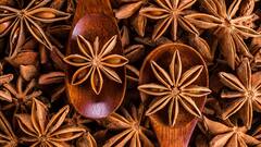 Spices Health Benefits: মধ্যবিত্তের রান্নাঘরের ৫ মশলা, শীতের মরশুমে সুস্থ থাকতে ভরসা রাখুন এগুলিতেই
