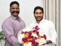 సీఎం జగన్‌ను కలిసిన సీఐ శుభకుమార్, మడకశిర అభ్యర్థి ఆయనేనా ?