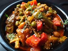 Makar Sankranti Bhogi bhaji : 'हे' आहे भोगीच्या भाजीचे महत्त्व!