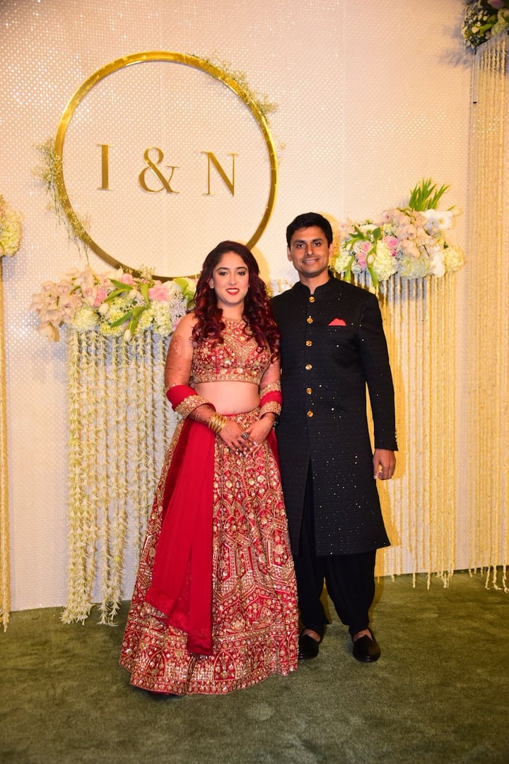 अभिनेता आमिर खानची (Aamir Khan) मुलगी आयरा खान हिचा लग्नसोहळा काही दिवसांपूर्वी पार पडला. आयरा आणि नुपूर शिखरे यांनी ख्रिचन पद्धतीनं लग्न केलं.