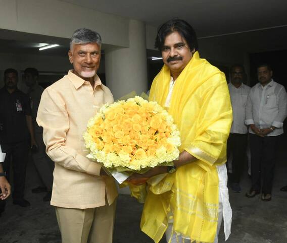 చంద్రబాబు ఉండవల్లి నివాసానికి తొలిసారిగా పవన్