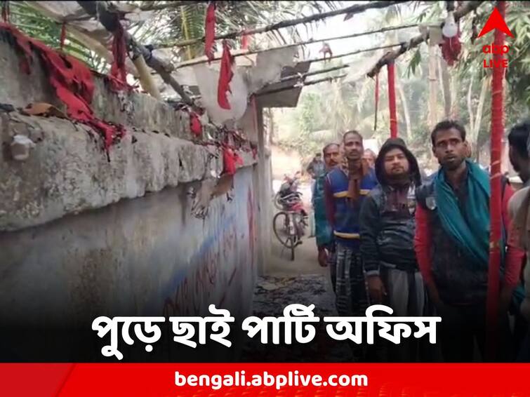 North 24 Parganas Deganga CPM Party office was burnt North 24 Parganas: দেগঙ্গায় পুড়ে ছাই সিপিএমের পার্টি অফিস, কাঠগড়ায় তৃণমূল