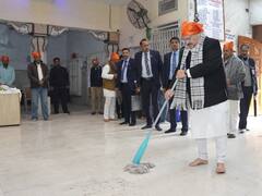 राम लाल की प्राण प्रतिष्ठा तक मंदिरों में चलेगा सफाई अभियान, दिल्ली में BJP अध्यक्ष जेपी नड्डा ने की शुरुआत