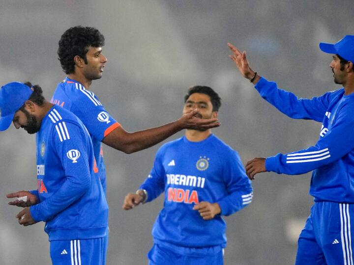 Shivam Dube: क्यों आईपीएल से तय होगी टी20 वर्ल्ड कप की टीम, शिवम दुबे ने समझया सारा गणित Why IPL will be important for T20 World Cup 2024 Shivam Dube explain whole scenario Shivam Dube: क्यों आईपीएल से तय होगी टी20 वर्ल्ड कप की टीम, शिवम दुबे ने समझया सारा गणित