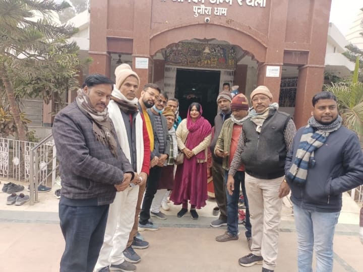 मौके पर तीर्थ क्षेत्र के अध्यक्ष विजय प्रसाद, अरविंद सिंह, आलोक कुमार, वार्ड पार्षद ललन प्रसाद, मनिष पंडित, शत्रुघन कुमार, संजय सराफ , सुरेन्द्र साह, सुरेश यादव, अमितेश कुमार, सुनील कुमार, मुकेश ठाकुर, अभिषेक कुमार अकेला एवं सभी सफाई कर्मियों भाग लिए.