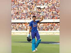 Cricketer Educational Qualification: ২২ গজে বিশ্বমঞ্চে দাপট ওঁদের, পড়াশুনোয় কতটা সফল ছিলেন বিরাট, রােহিতরা?