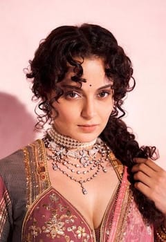Kangana Ranaut: ਗ੍ਰੇ ਅਤੇ ਪਿੰਕ ਕਲਰ ਦੇ ਲਹਿੰਗਾ ਵਿੱਚ ਕੰਗਨਾ ਰਣੌਤ ਦਿਖੀ ਬਹੁਤ ਖੂਬਸੂਰਤ, ਦੇਖੋ ਤਸਵੀਰਾਂ