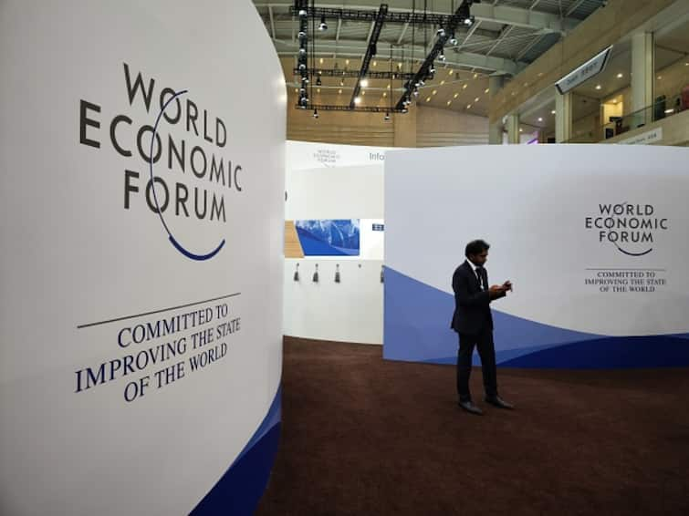 World Economic Forum 2024 Davos Smriti Irani Ashwini Vaishnaw Emmanuel Macron Volodymyr Zelensky WEF 2024: Irani, Vaishnaw To Participate In 5-Day Annual Meet With Macron, Zelensky In Davos