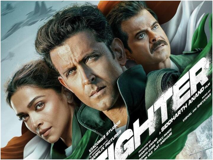 fighter new poster is out Hrithik roshan deepika padukone film trailer will release on 15th january 2024 Fighter New Poster: 'फाइटर' के नए पोस्टर ने जगाई देशभक्ति की भावना, जानें कल कितने बजे होगा फिल्म का ट्रेलर रिलीज