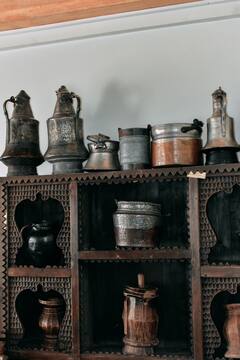 Drinking water in copper : तांब्याच्या भांड्यात पाणी पिण्याचे 'हे' आहेत फायदे!