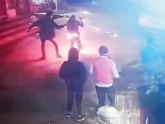 समस्तीपुर में दुकान में अलाव ताप रही थी महिला, शरीर में लगी आग, जान बचाने के लिए सड़क पर दिखी दौड़ती