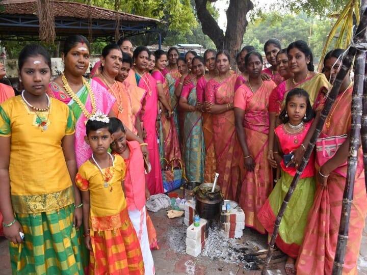 மதுரை மாநகர் காவல், காவலர் குடும்பத்தினர் வைத்த பொங்கல்.