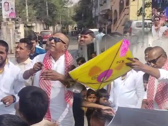 MLA Malla Reddy Enjoyed At Kite Festival |పిల్లలతో కలిసి పతంగి ఎగరేసిన మల్లారెడ్డి | ABP Desam