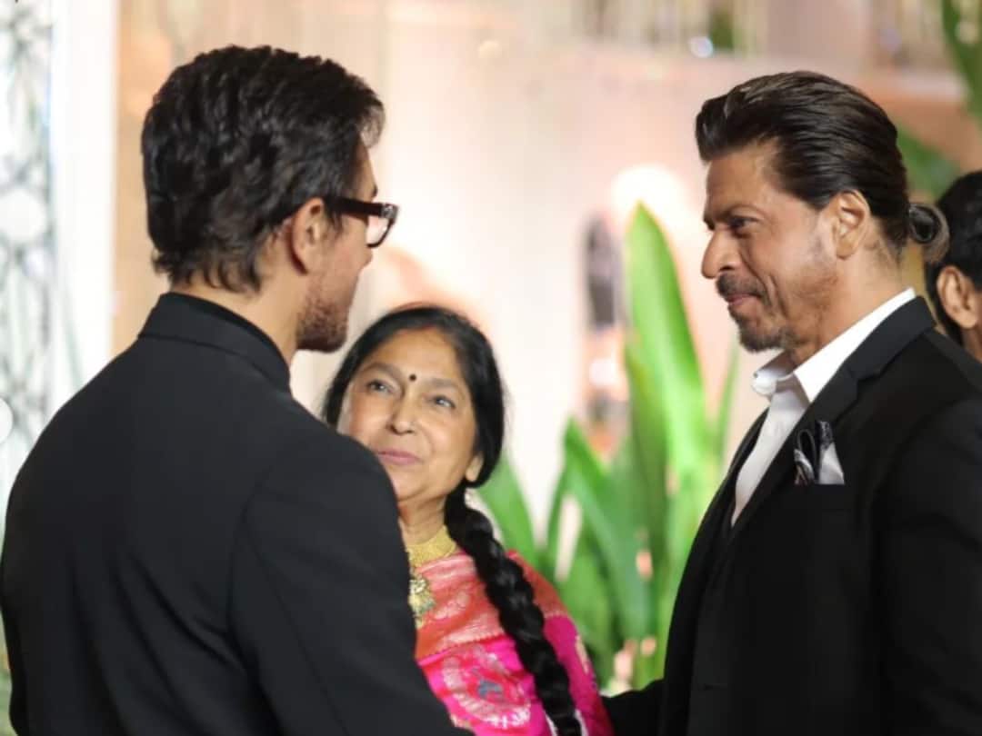 Shah Rukh, Salman, Aamir- Bollywood's Three Khans Unite At Ira Khan's Reception Shah Rukh, Salman, Aamir- Bollywood's Three Khans Unite At Ira Khan's Reception