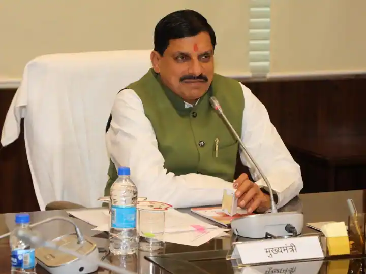 सीएम मोहन यादव ने आवारा कुत्तों के खतरे से निपटने के लिए लोगों से मांगे सुझाव, भोपाल में नवजात की ले ली थी जान