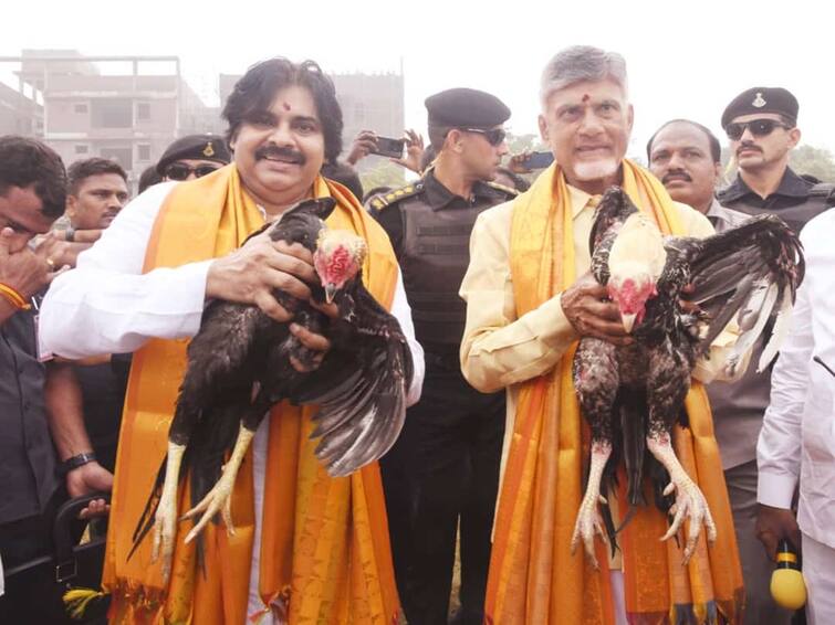 Chandrababu Pawan Kalyan participates in Bhogi Sankranthi celebrations in Mandadam village Chandrababu: పండుగ భోగి, పాలకుడు మానసిక రోగి - జగన్‌పై చంద్రబాబు, పవన్ వ్యాఖ్యలు