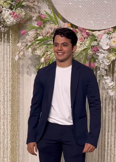 13 जनवरी को आमिर खान की बेटी आयरा खान और नूपुर शिखरे ने बॉलीवुड सेलेब्स के लिए एक ग्रैंड रिसेप्शन रखा. जिसमें दर्शील सफारी ने भी शिरकत की.