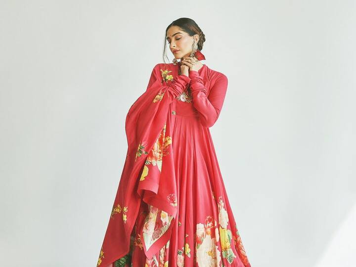 Sonam Kapoor wished all a Happy Lohri and Makar Sankranti 2024 with an ethnic photoshoot. Sonam wore a red floor length anarkali looking her elegant best