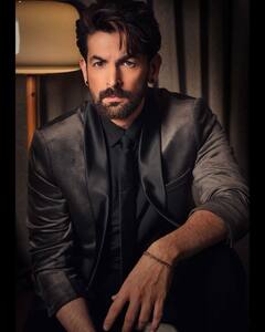 Birthday Special: करोड़ों का घर..कई महंगी गाड़ियां, फिल्मों से दूर होकर भी लग्जरी लाइफ जीते हैं नील नितिन मुकेश, जानें नेटवर्थ